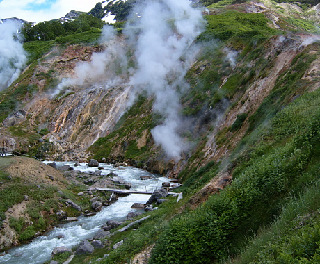 间歇泉谷/乌松火山火山口/娜雷切夫温泉