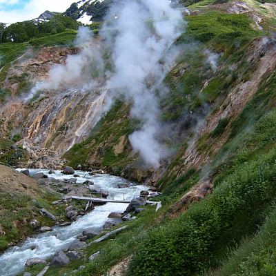 间歇泉谷/乌松火山火山口/娜雷切夫温泉